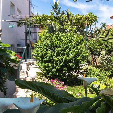 Marjan Hill 3-Br Apt,5 Guests Private Garden Near Beach Split Kültér fotó